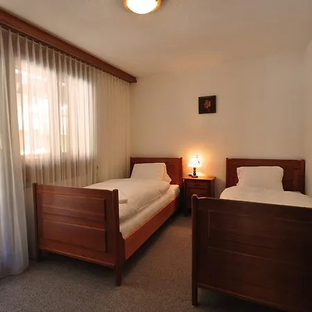 Casa Blanca Apartment *
