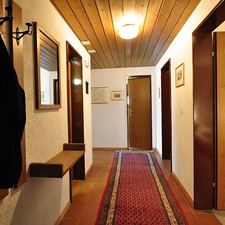 Casa Blanca Apartment *